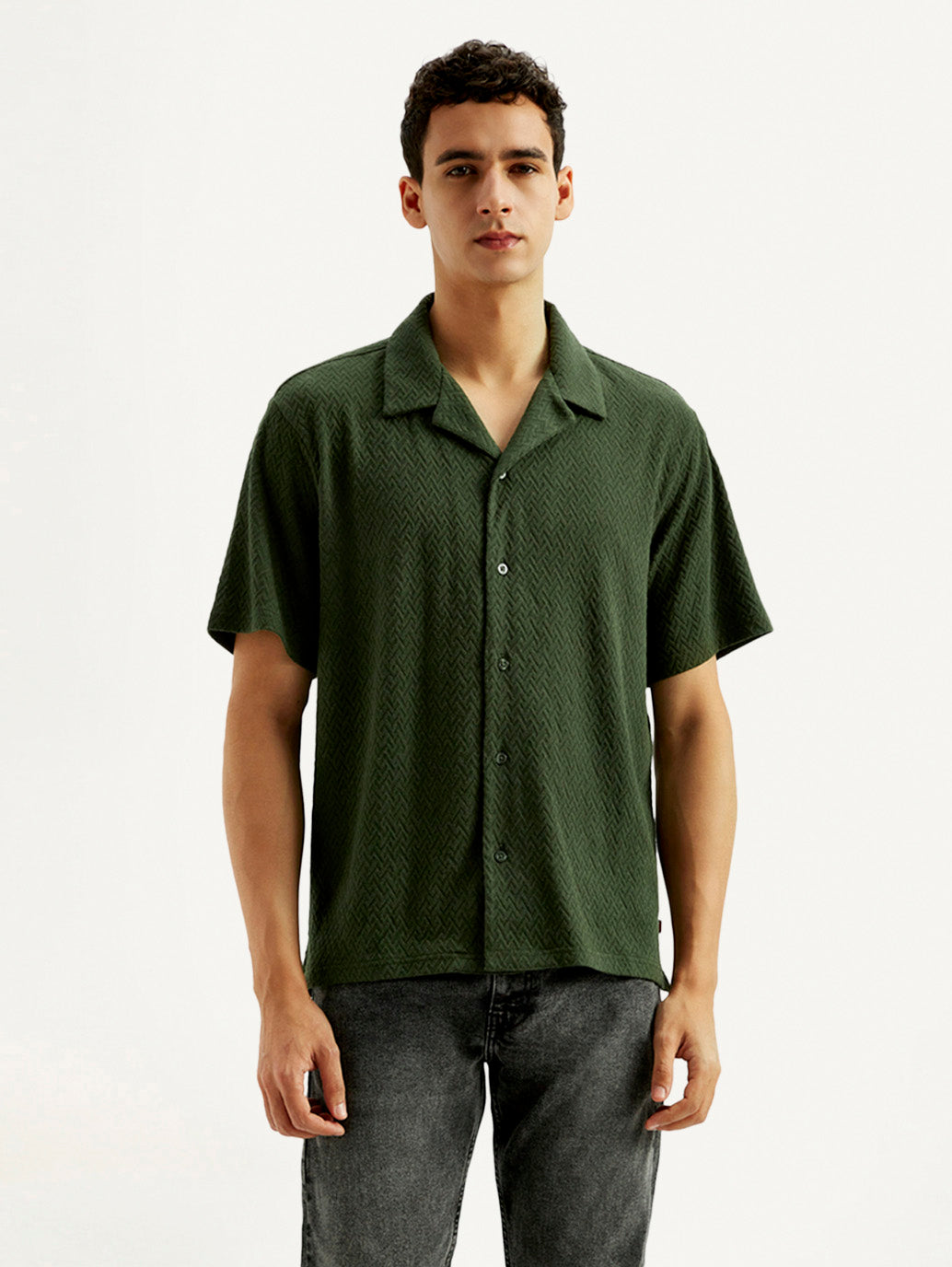 Men's Textured Relaxed Fit Resort Collar Shirt