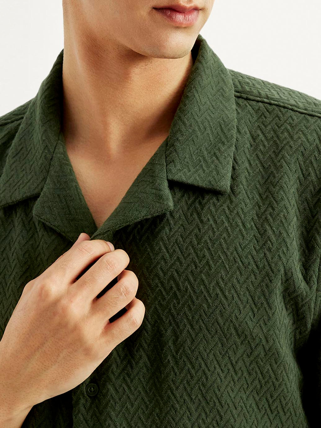Men's Textured Relaxed Fit Resort Collar Shirt