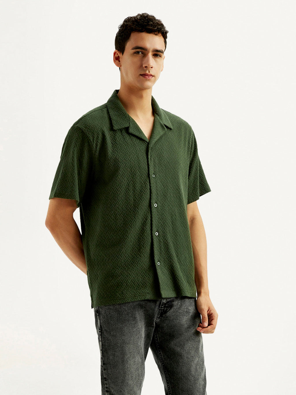 Men's Textured Relaxed Fit Resort Collar Shirt