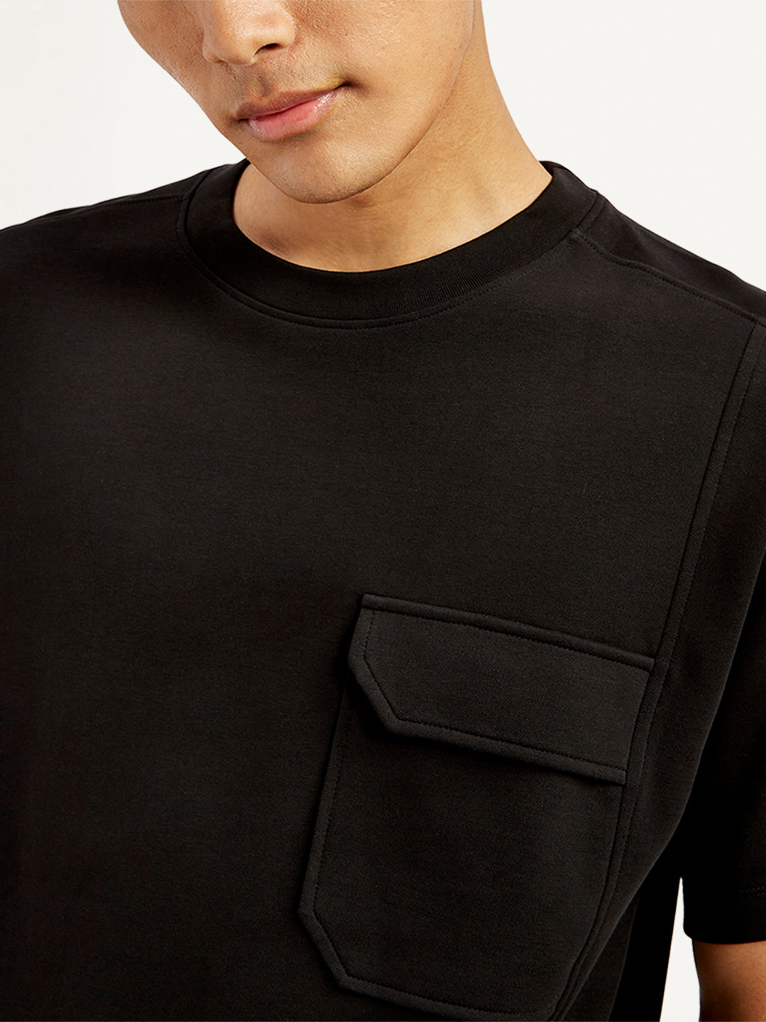 Men's Solid Crew Neck Utility T-Shirt