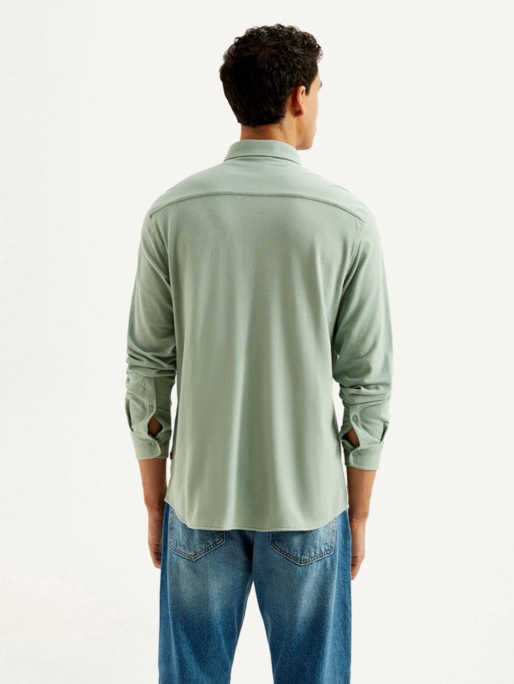 Men's Solid Slim Fit Knit Shirt
