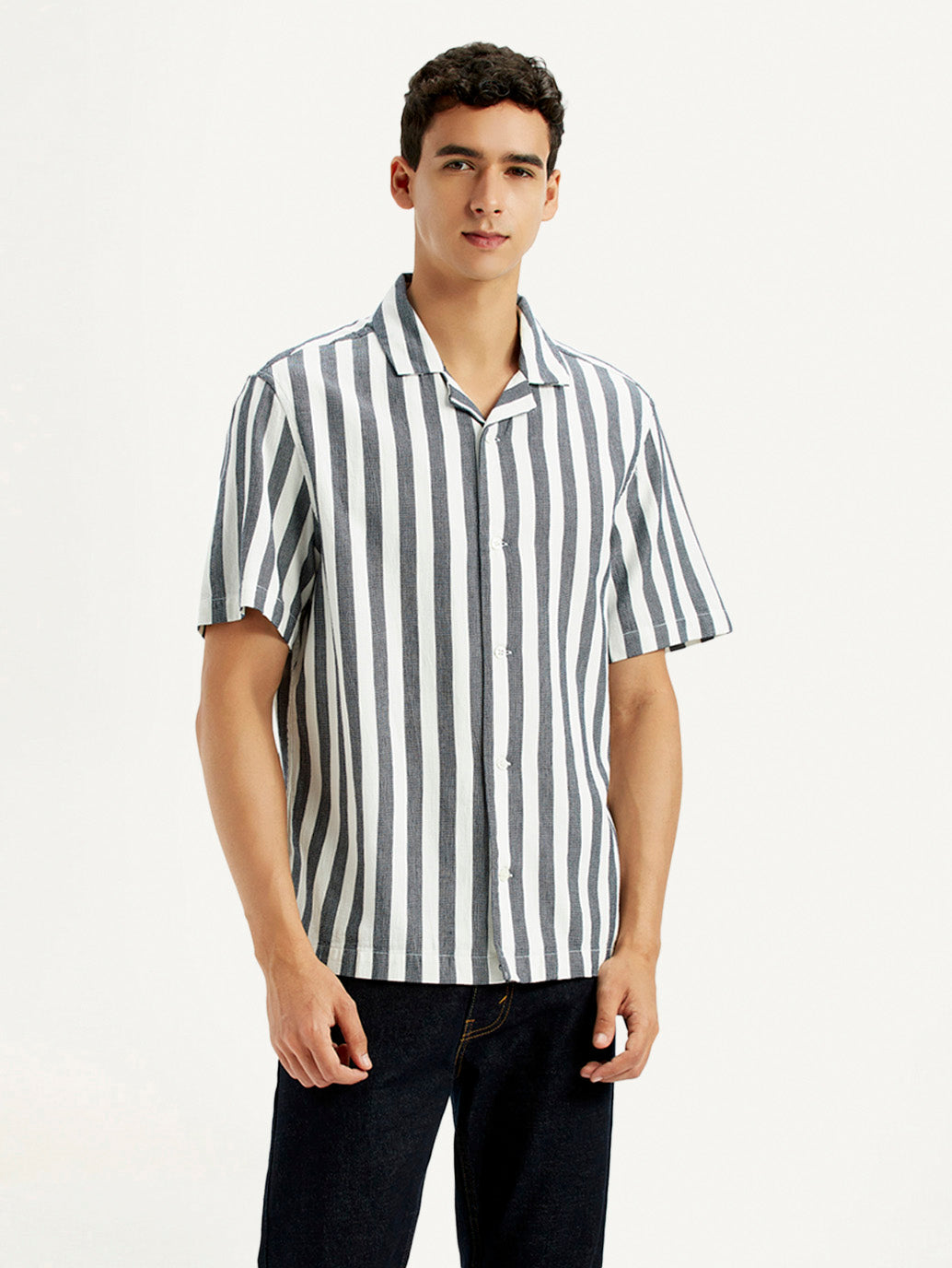 Men's Striped White Relaxed Fit Camp Shirt