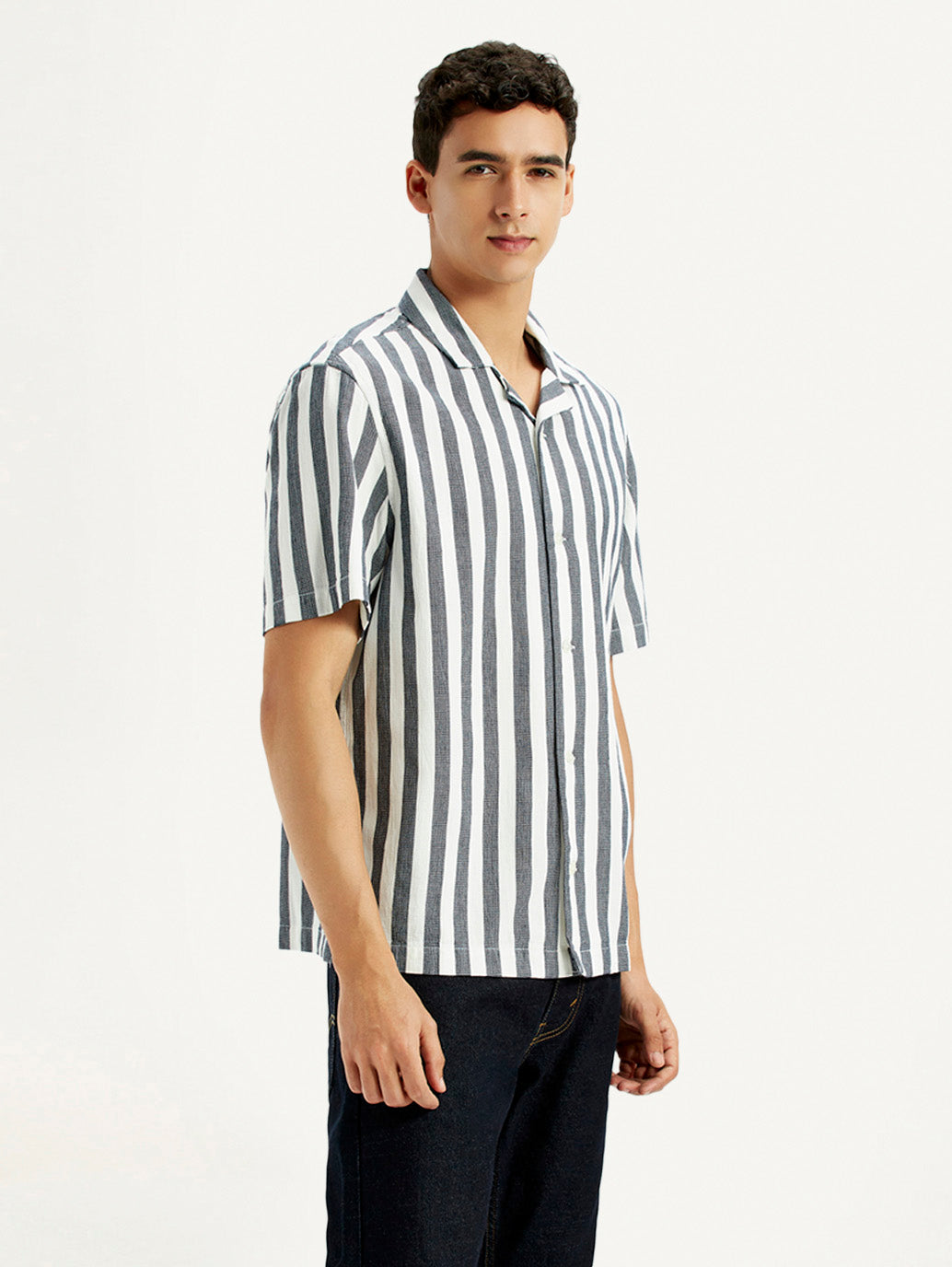 Men's Striped White Relaxed Fit Camp Shirt