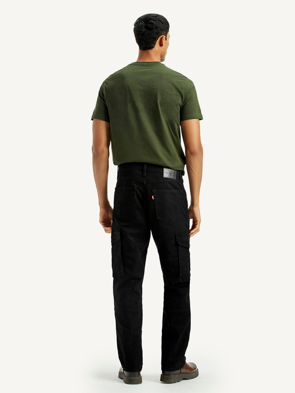 Men's 568 Black Loose Fit Mid Rise Cargo Jeans