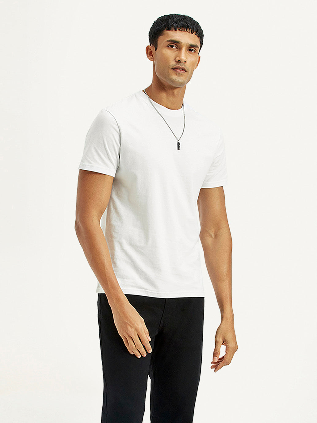 Men's Solid Slim Fit T-Shirt