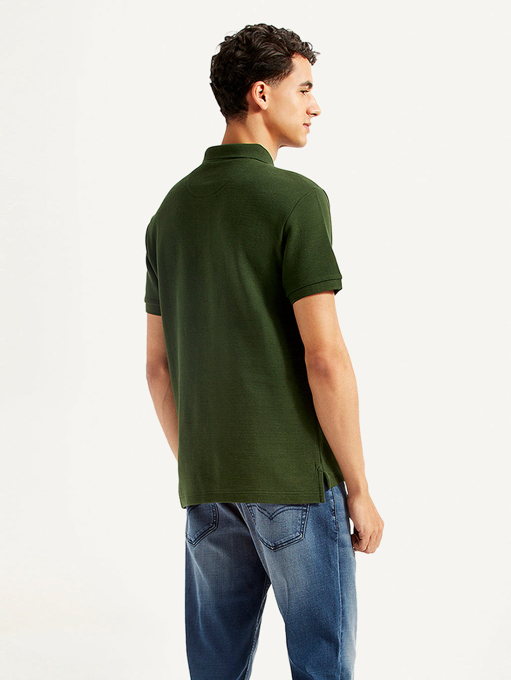 Men's Solid Slim Fit Polo T-shirt