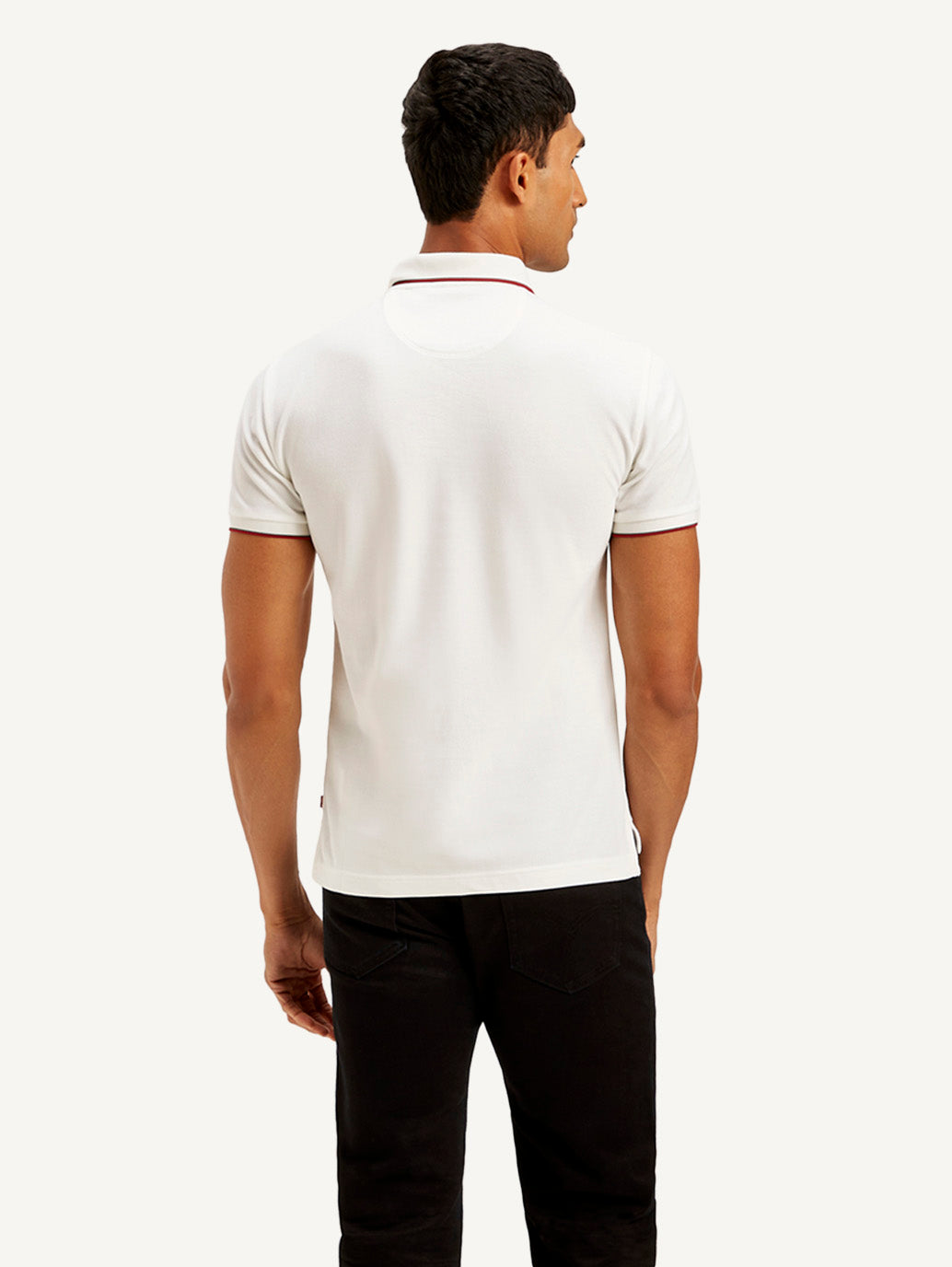 Men's Solid Slim Fit Polo T-shirt