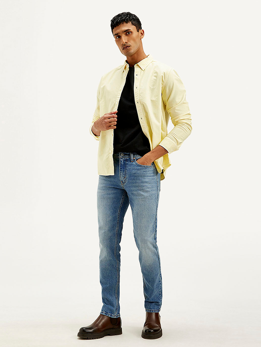 Men's 511 Light Blue Slim Fit Mid Rise Jeans