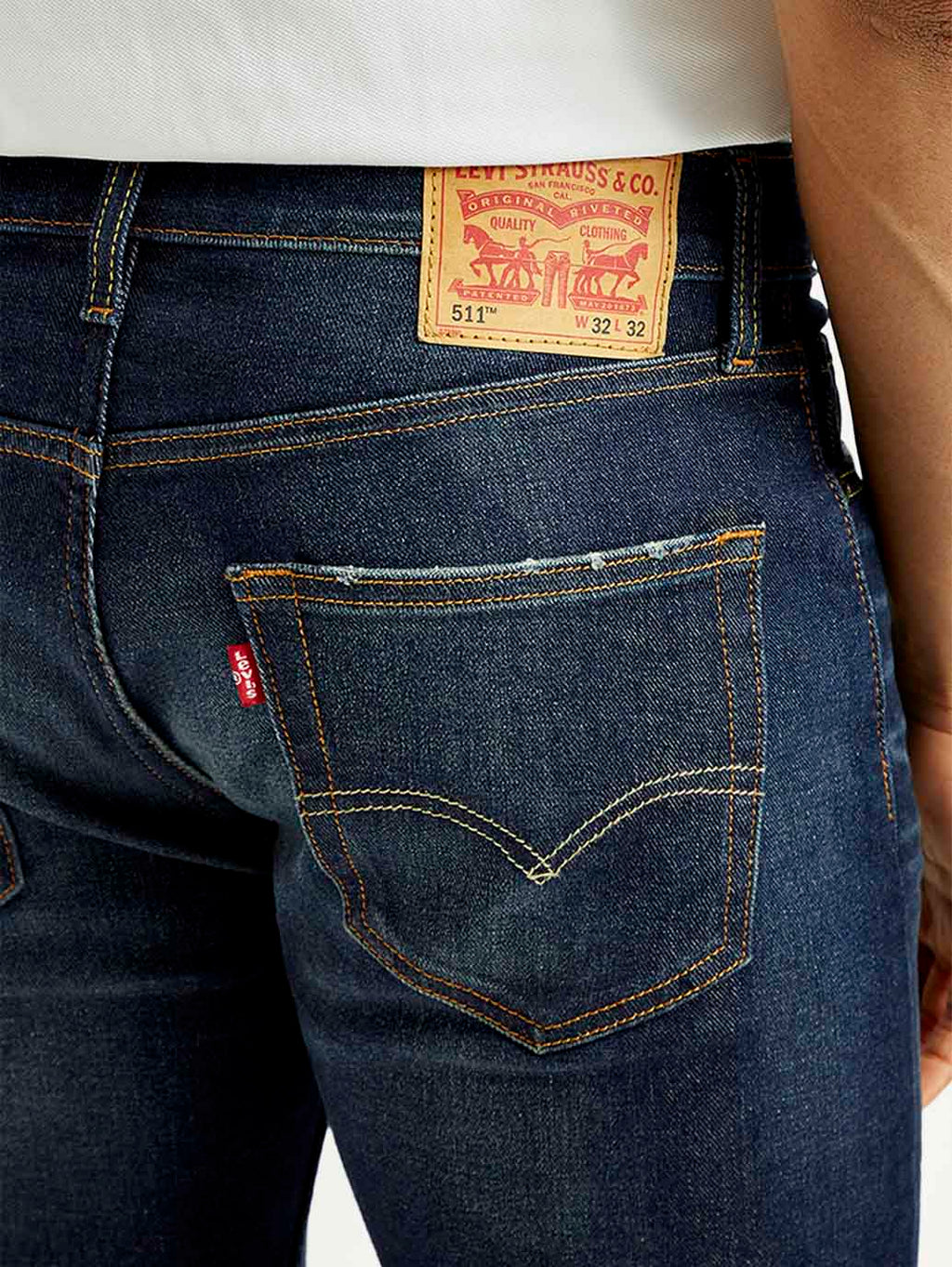 Men's Tinted 511 Dark Indigo Slim Fit Mid Rise Jeans