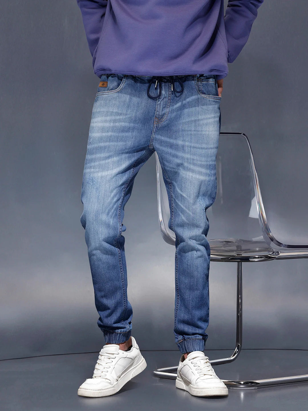 Men’s light washed jogger fit jeans | Med Stone