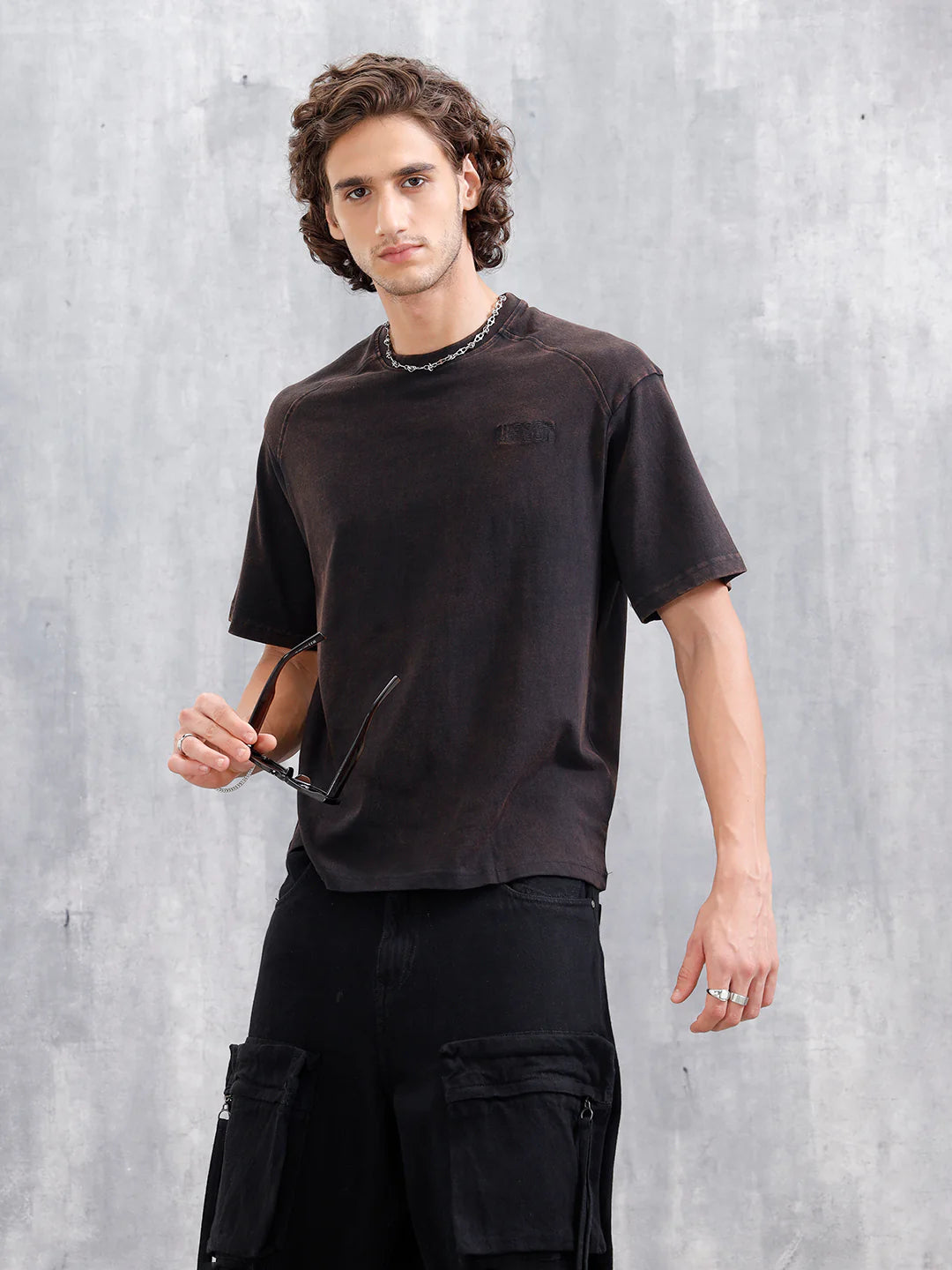 Washed Oversized Crew Neck T-shirt With Embroidery | Black