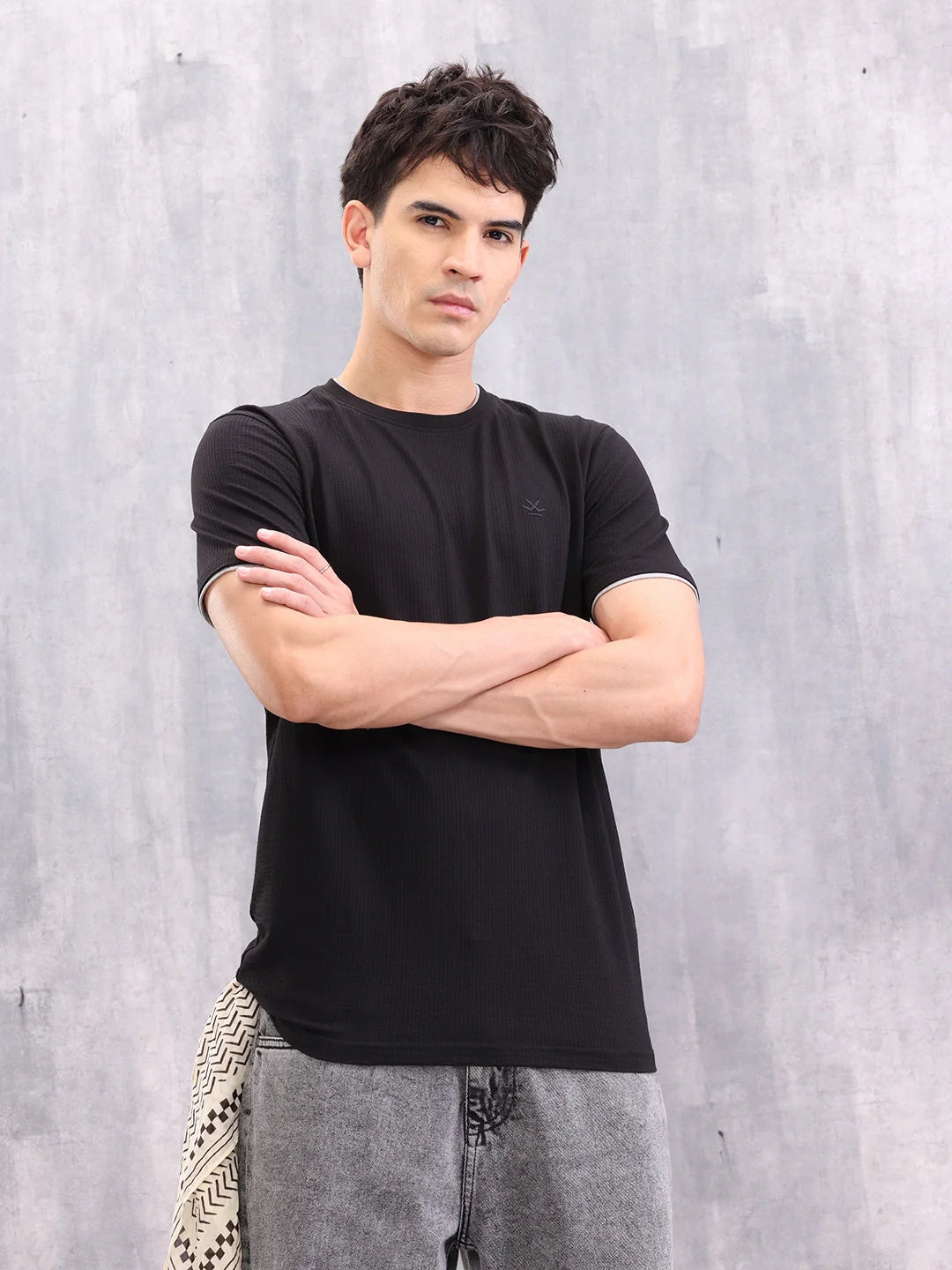 Knitted Structured Men Casual Slim Fit T-shirt | Black