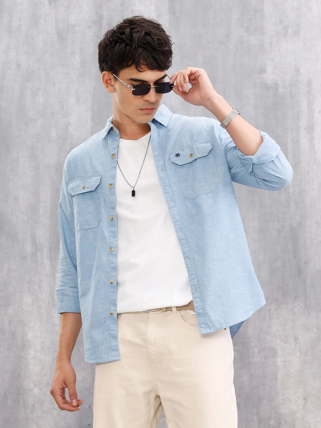 Double Pocket Chambray Shirt In Regular Fit  |  Blue