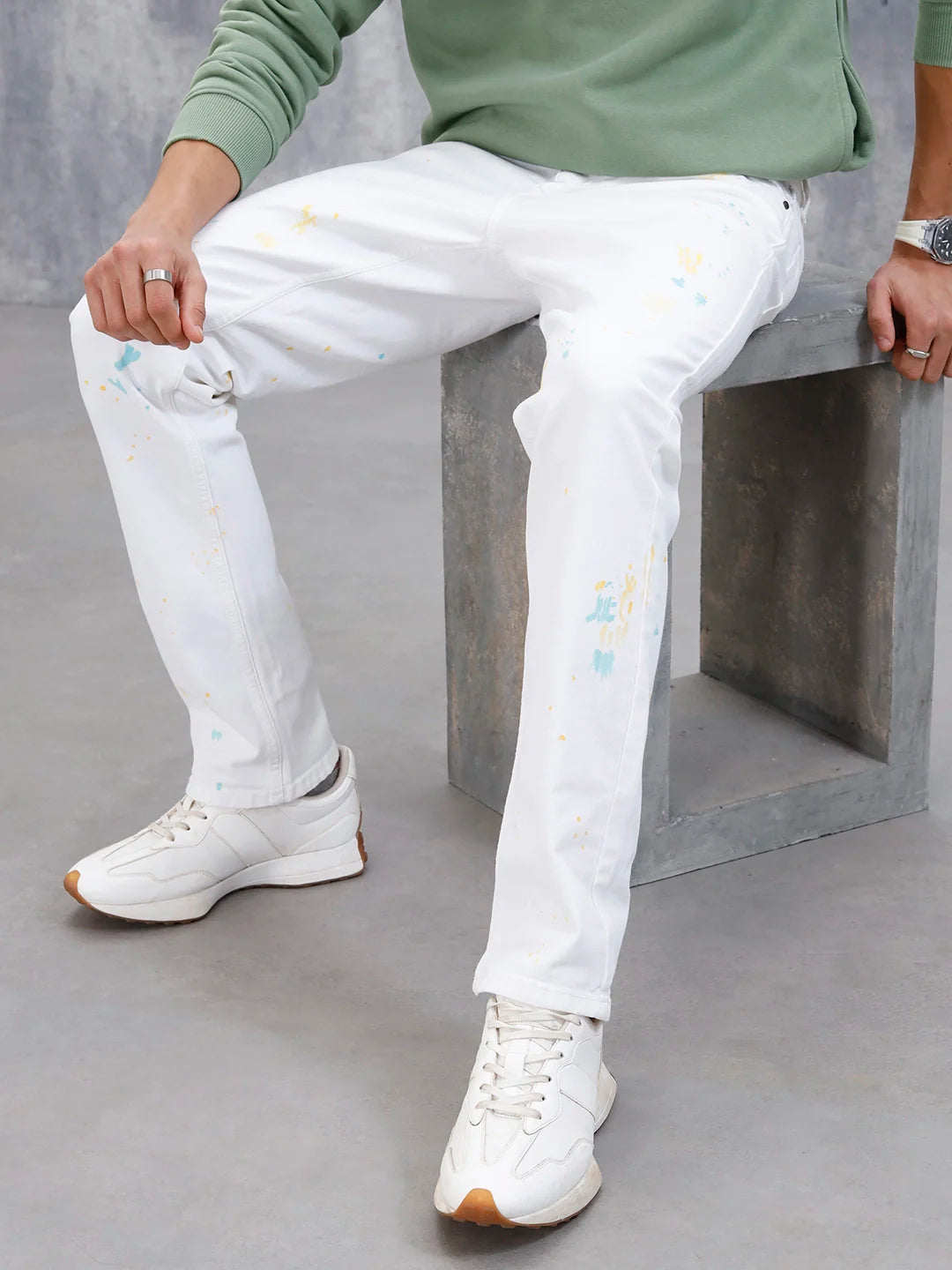 Men's Causal Straight Fit Splatter Effect Jeans | White