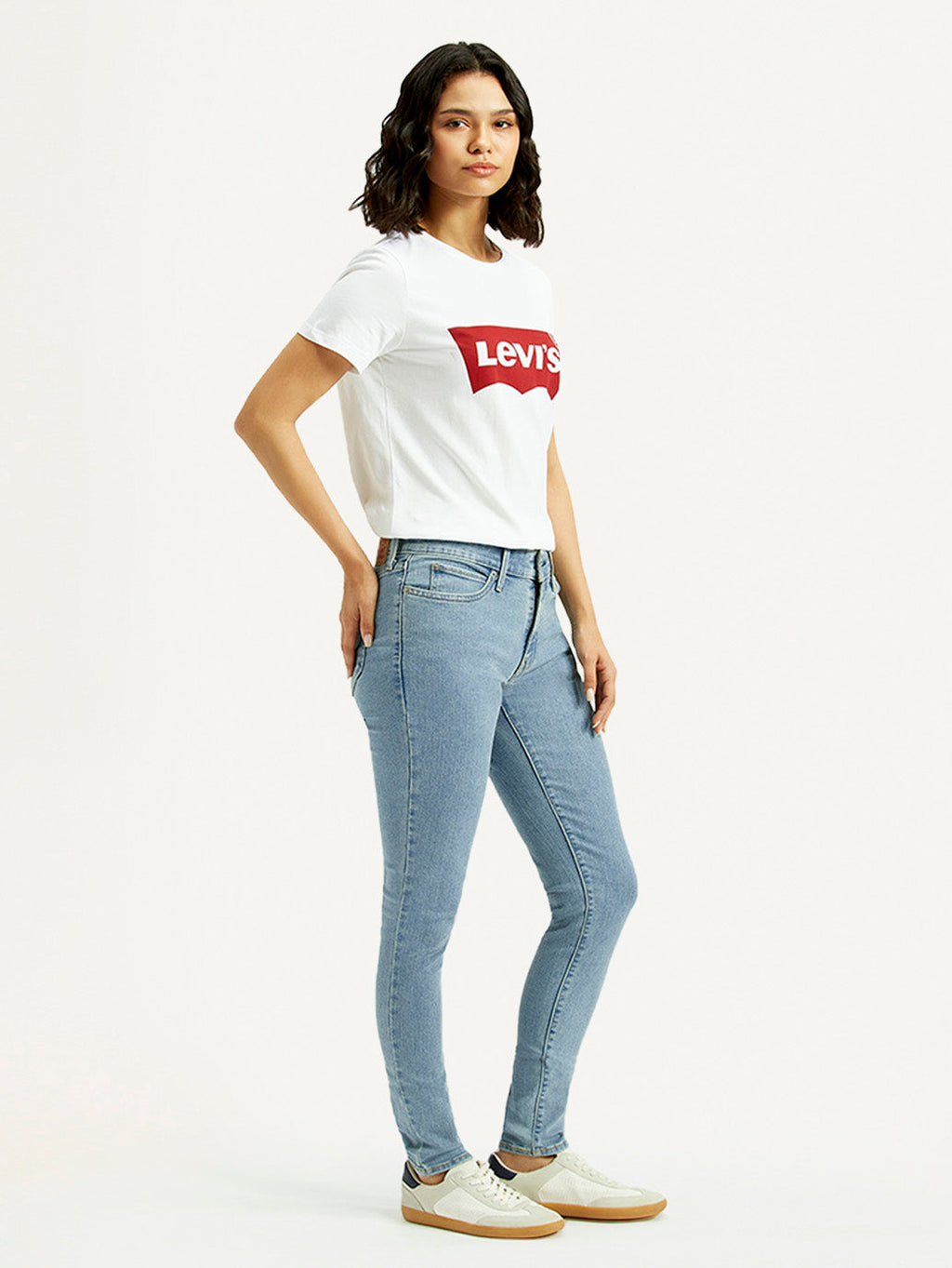 Women's 711 Light Blue Skinny Fit Mid Rise Jeans