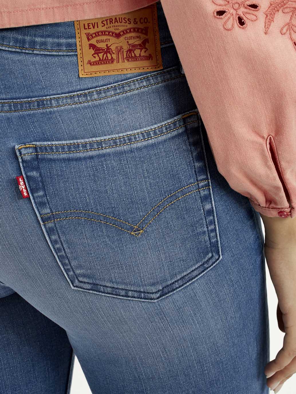 Women's 725 Med Indigo Flared Fit High Rise Jeans