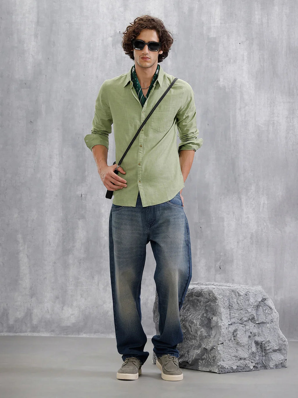 Solid Regular Fit Shirt | Green