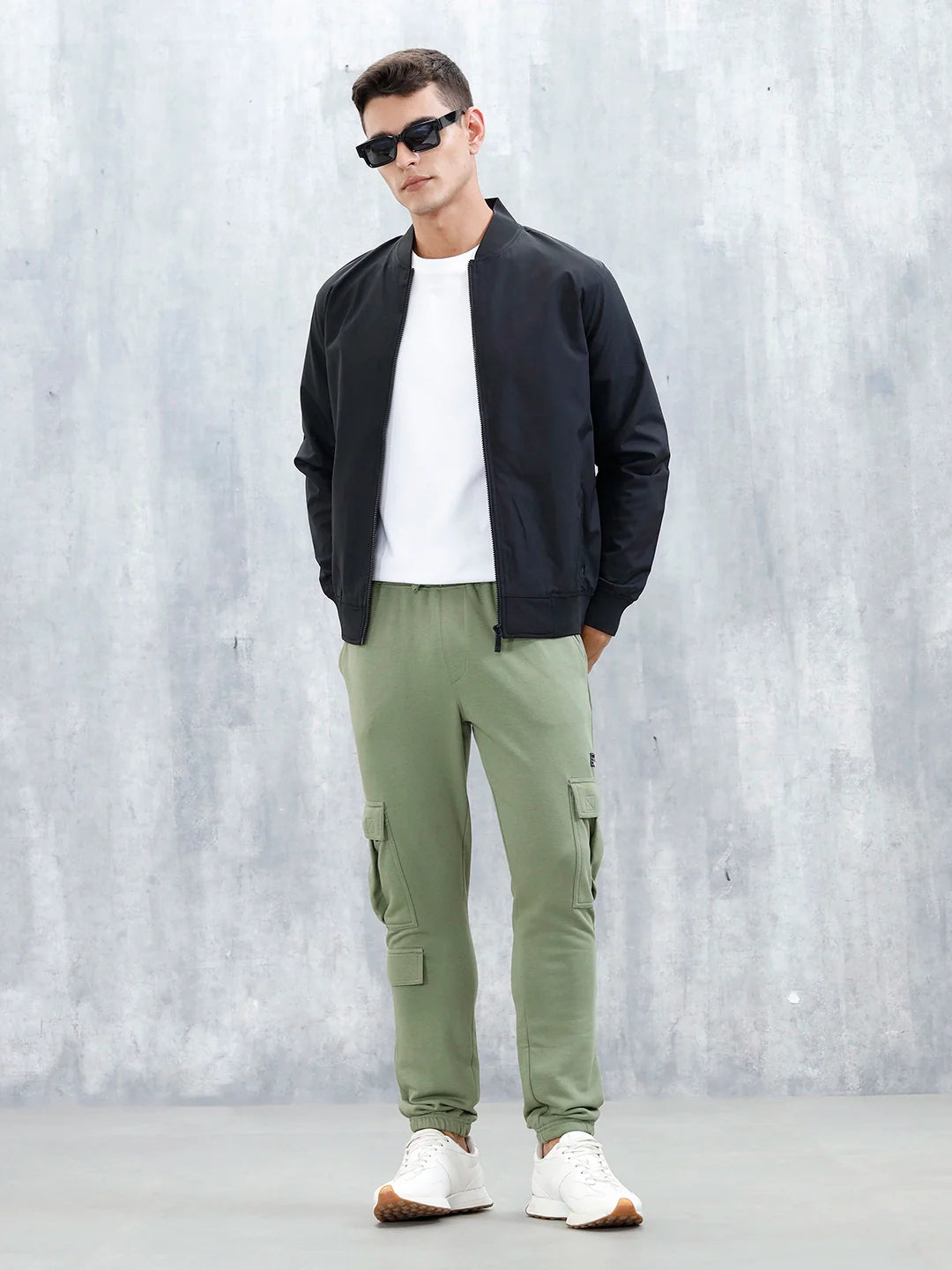Men's Casual Straight Fit Cargo Knit Jogger | Olive