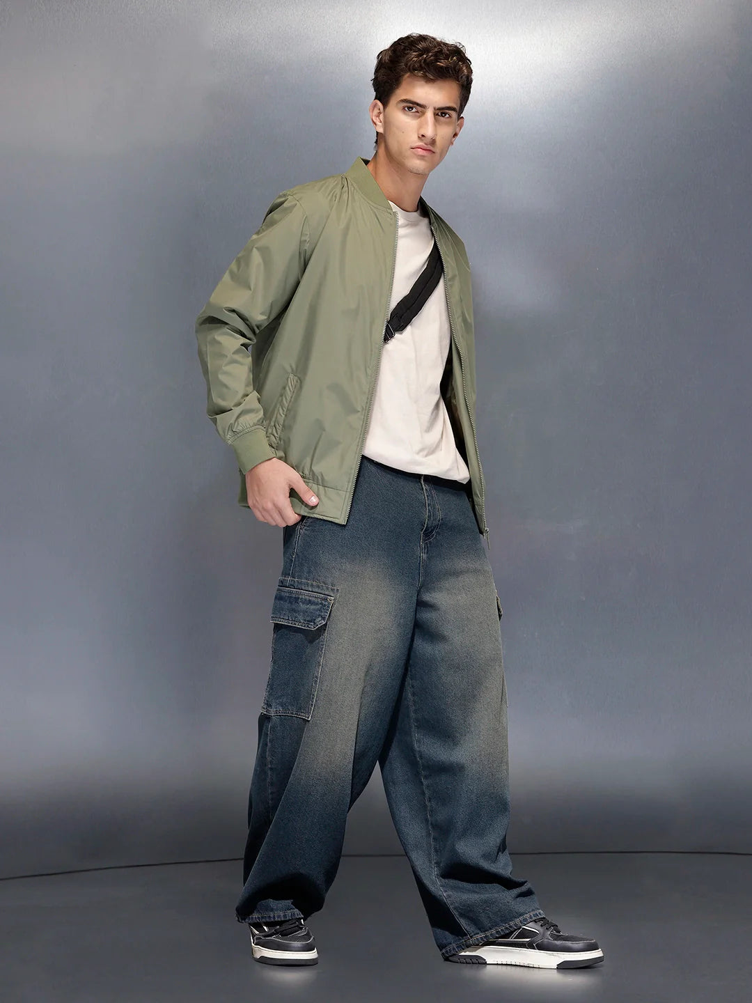 Lightweight zip-up jacket | Olive