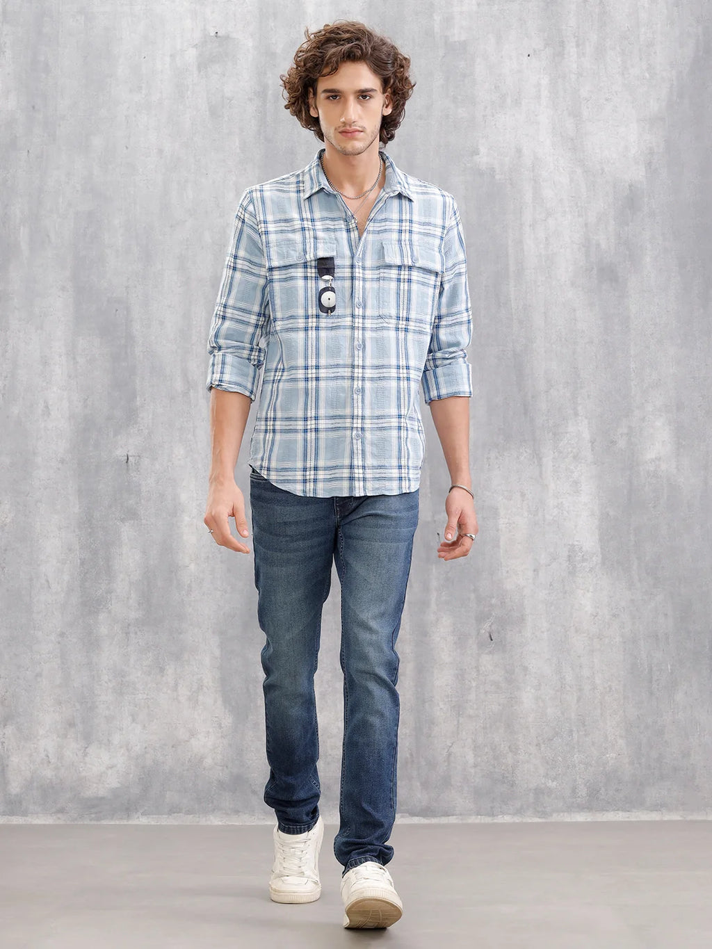 Low Fade Slim Fit Jeans | Blue