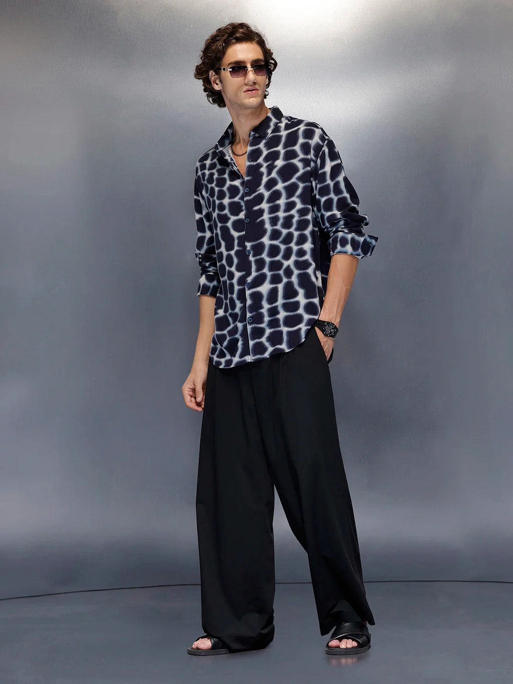 Men’s abstract pattern oversize shirt | Navy