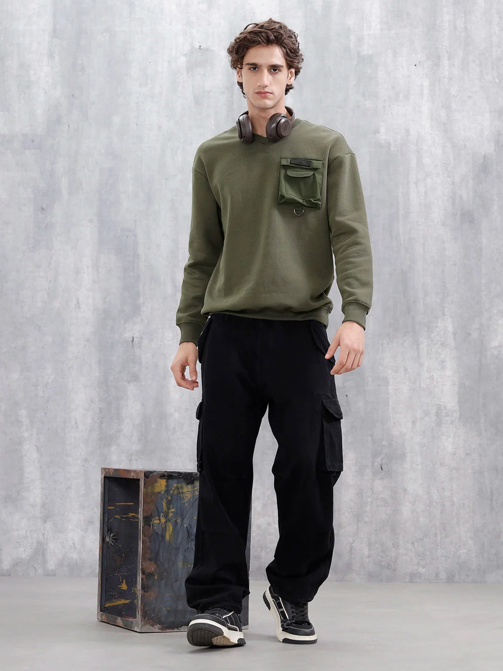 Utility Pocket Detail Casual Sweatshirt | Olive