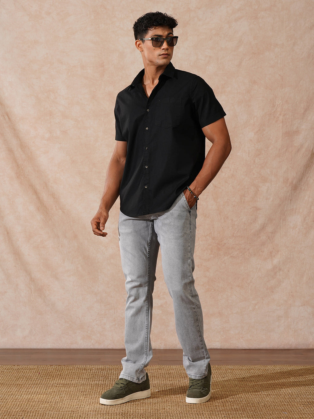 Light Fade Straight Fit Jeans | Grey