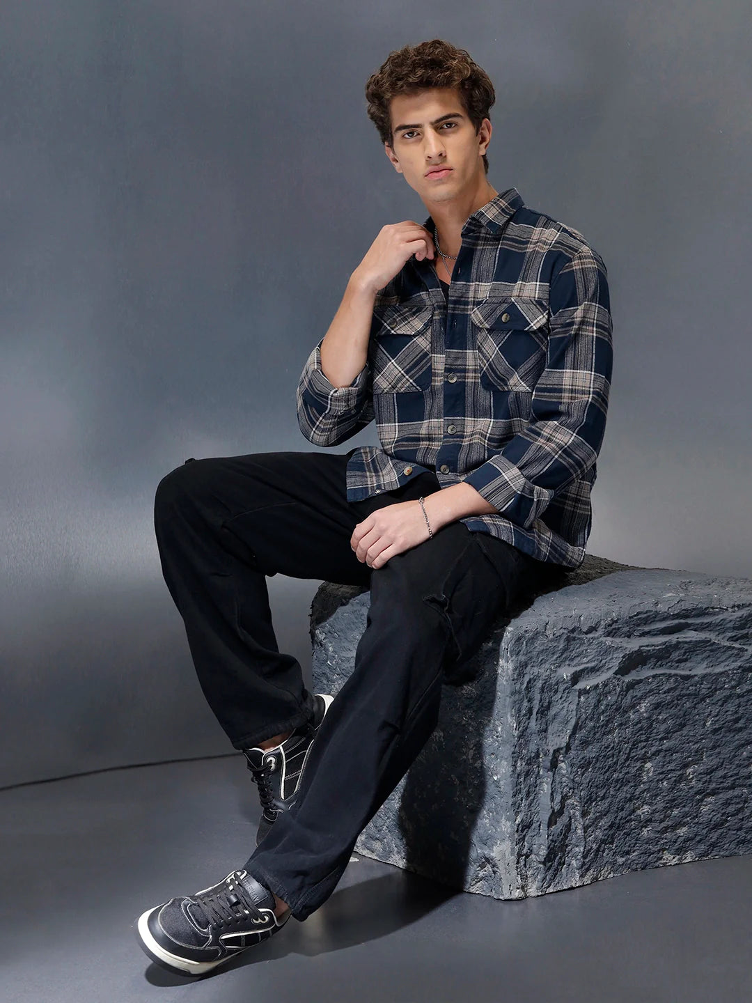 Men's casual checkered pattern regualr fit shacket  | Navy Blue