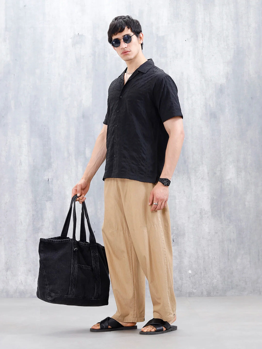 Wrogn Mens Casual Textured Comfort Fit Shirt | Black