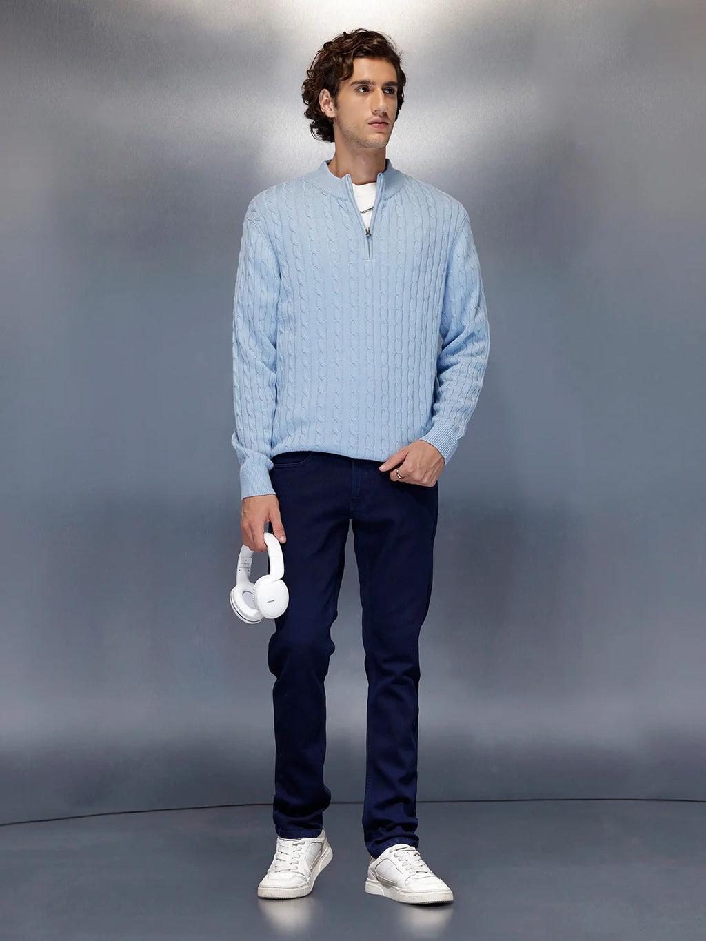 Men’s solidslim-fit casual chinos | Blue