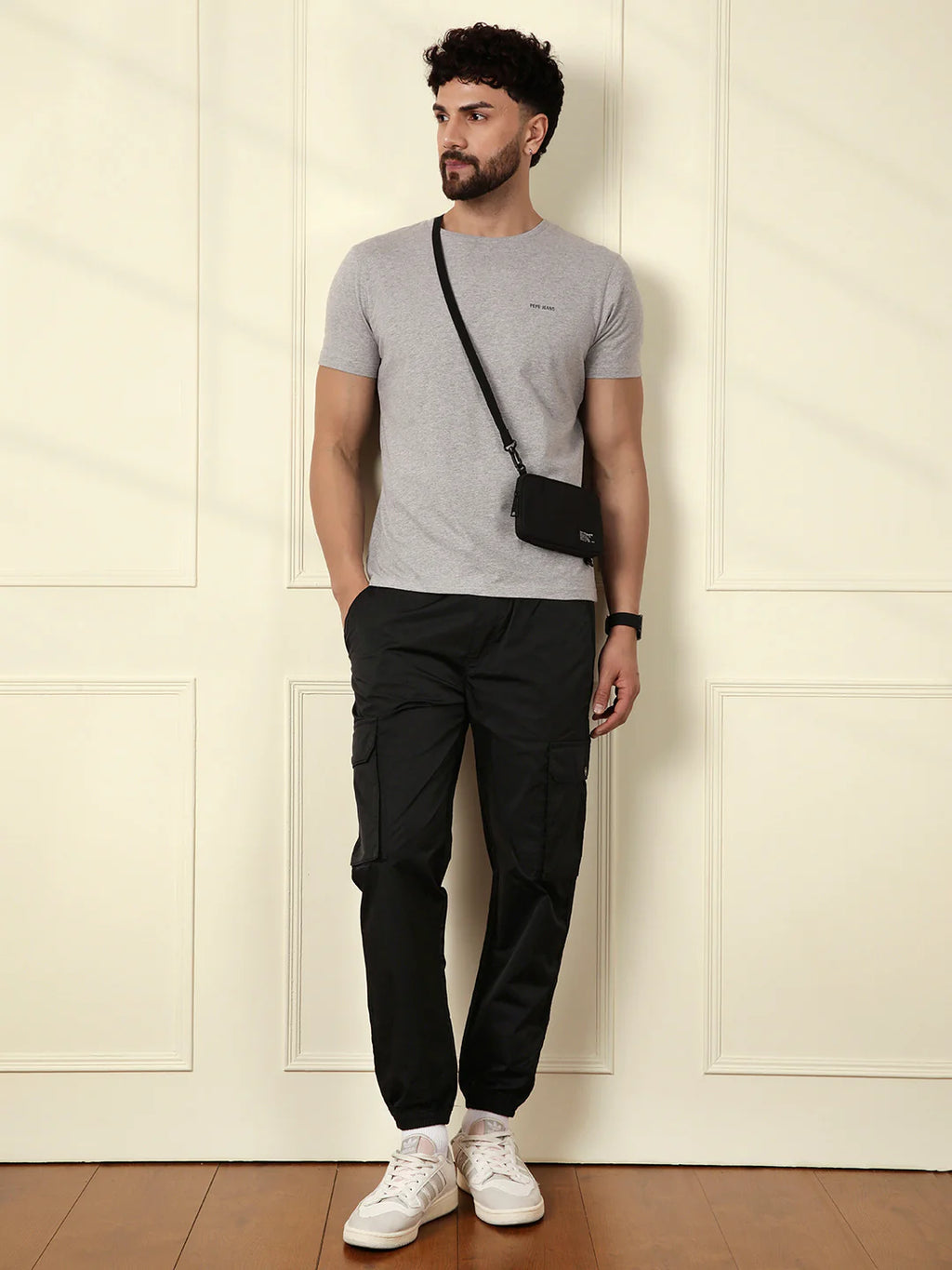 Loose Fit Cargo Jogger | Black