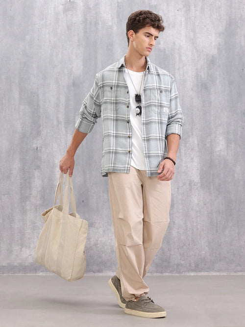 Comfort Fit Double Pocket Checks Shirt I Grey