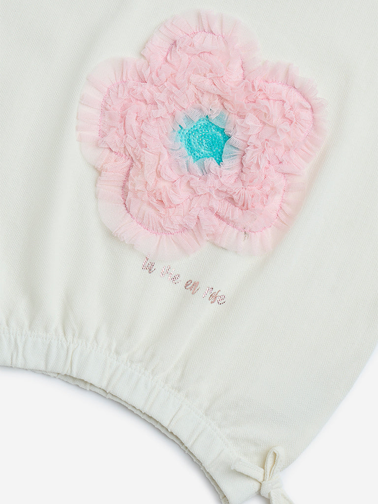 HOP Kids Off-White Floral Applique Detailed Cotton T-Shirt