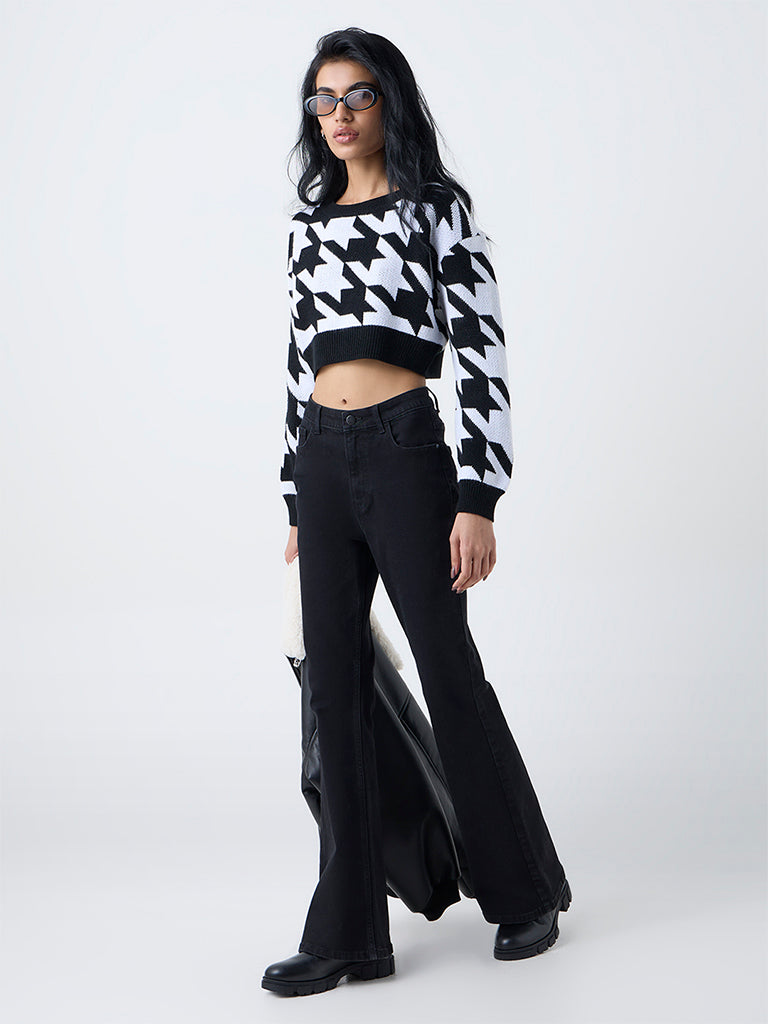 Nuon Black Houndstooth Printed Sweater