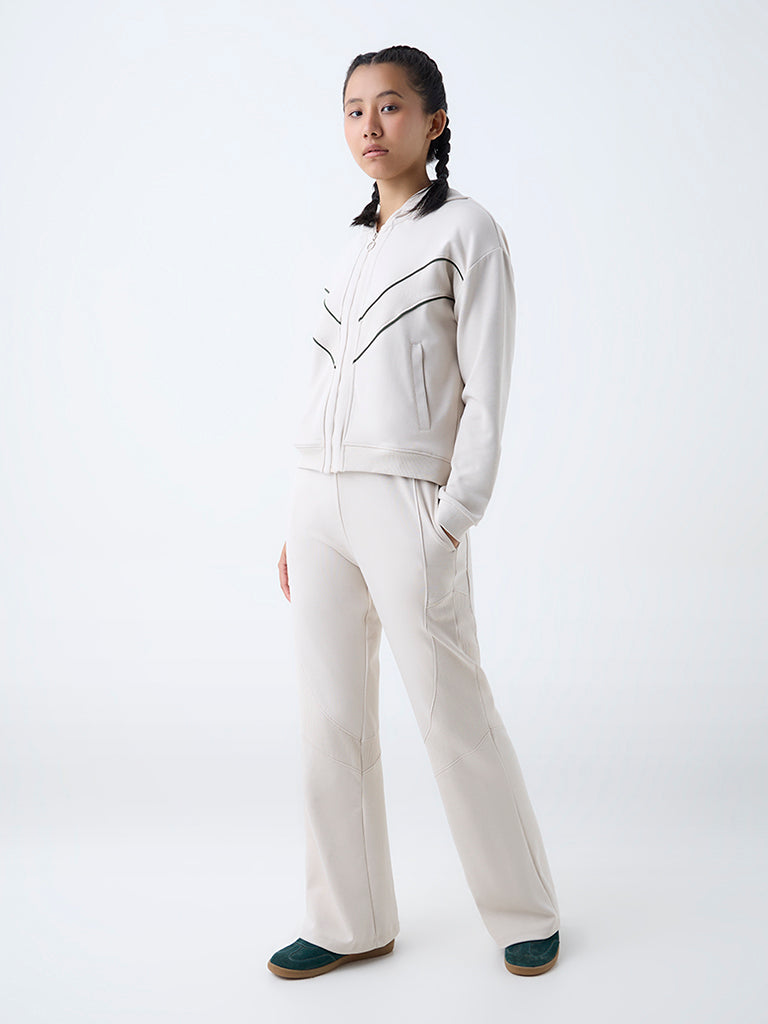 Studiofit Cream Chevron Patterned Jacket