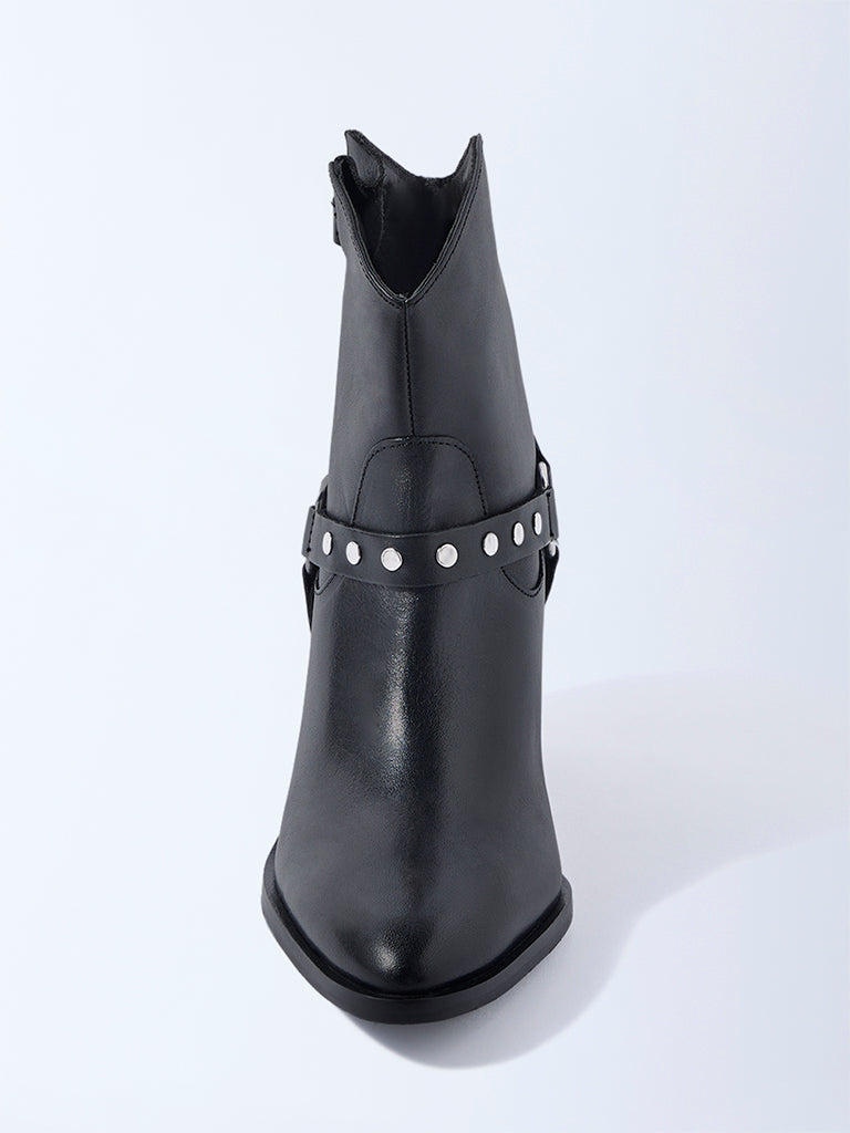 LUNA BLU Black Stud Detailed Leather Boots