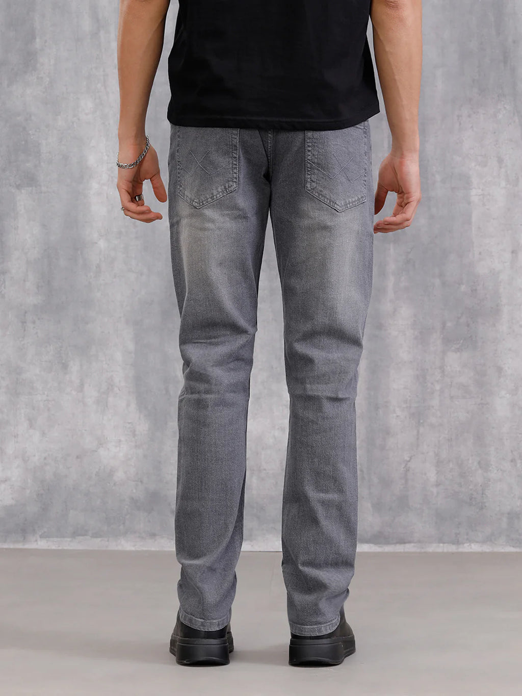 Slim Fit Mid Wash Jeans I Mid Grey