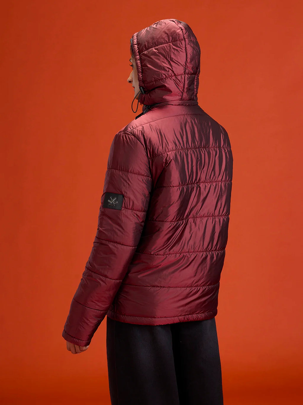 Metallic puffer jacket with hood | Wine