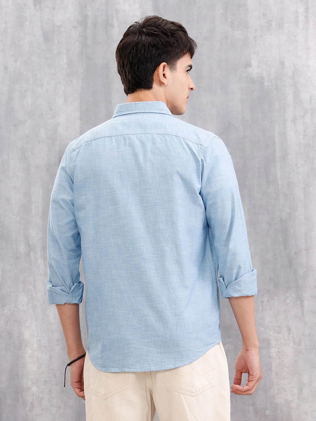 Double Pocket Chambray Shirt In Regular Fit  |  Blue