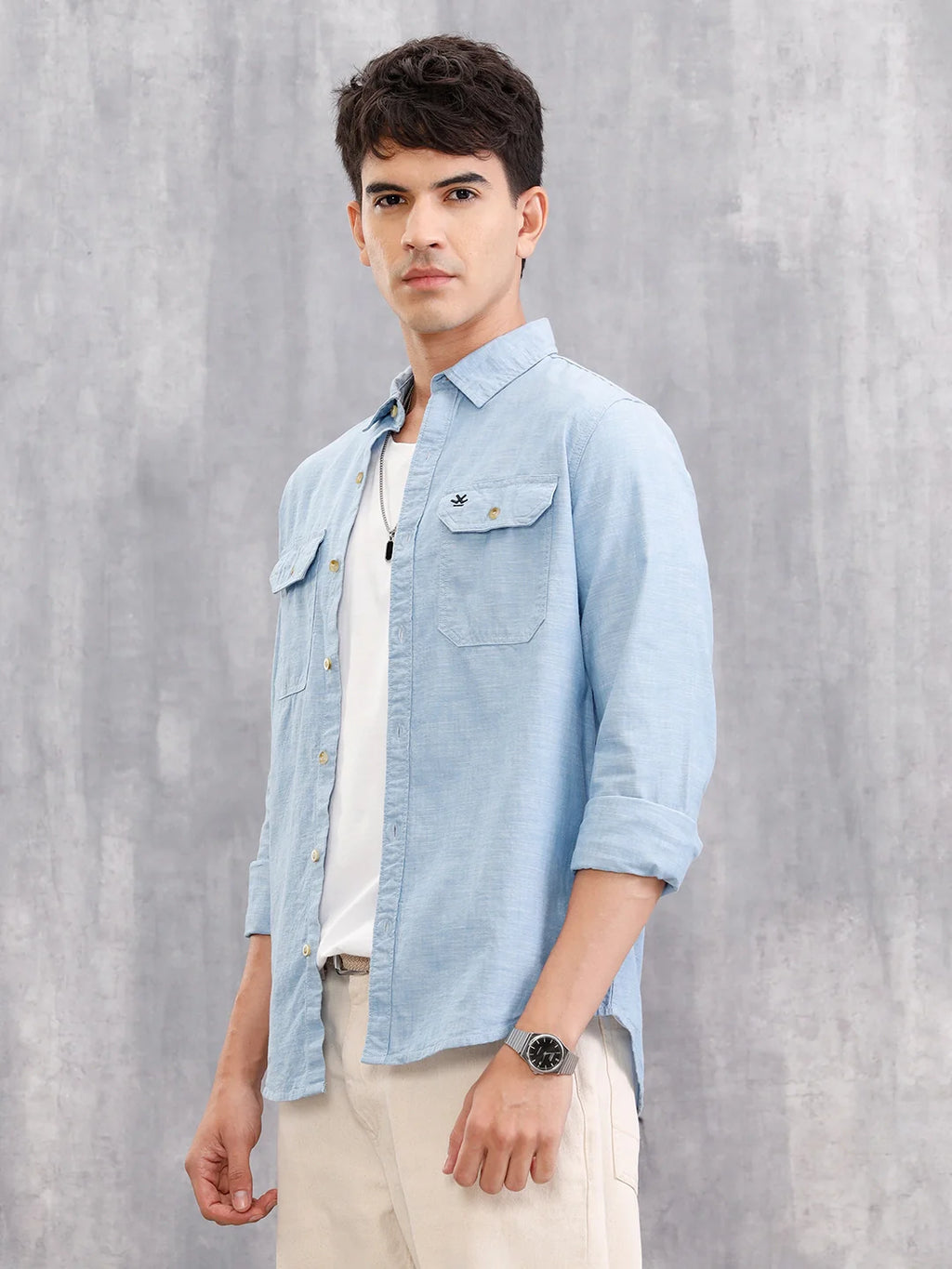 Double Pocket Chambray Shirt In Regular Fit  |  Blue
