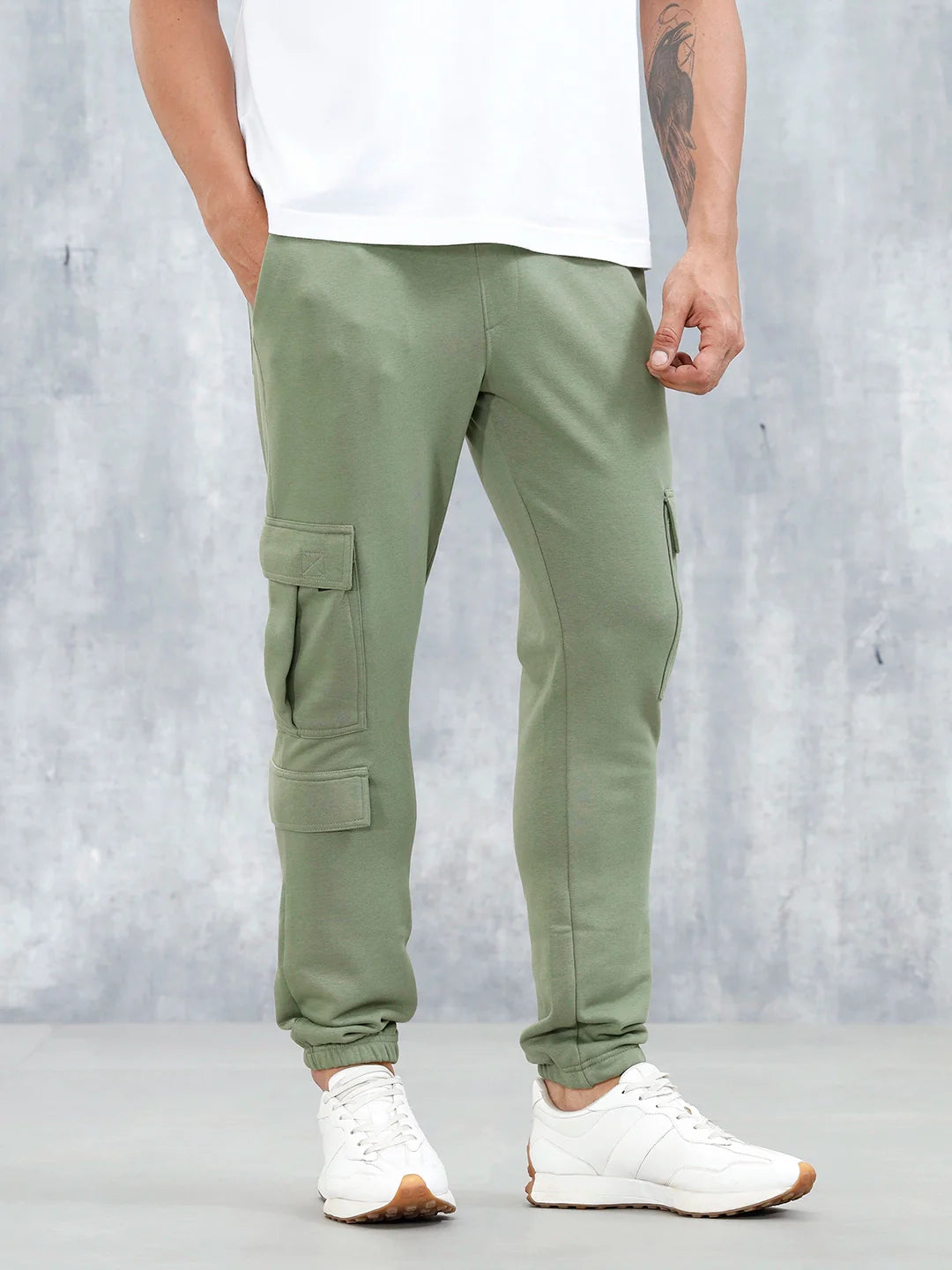 Men's Casual Straight Fit Cargo Knit Jogger | Olive