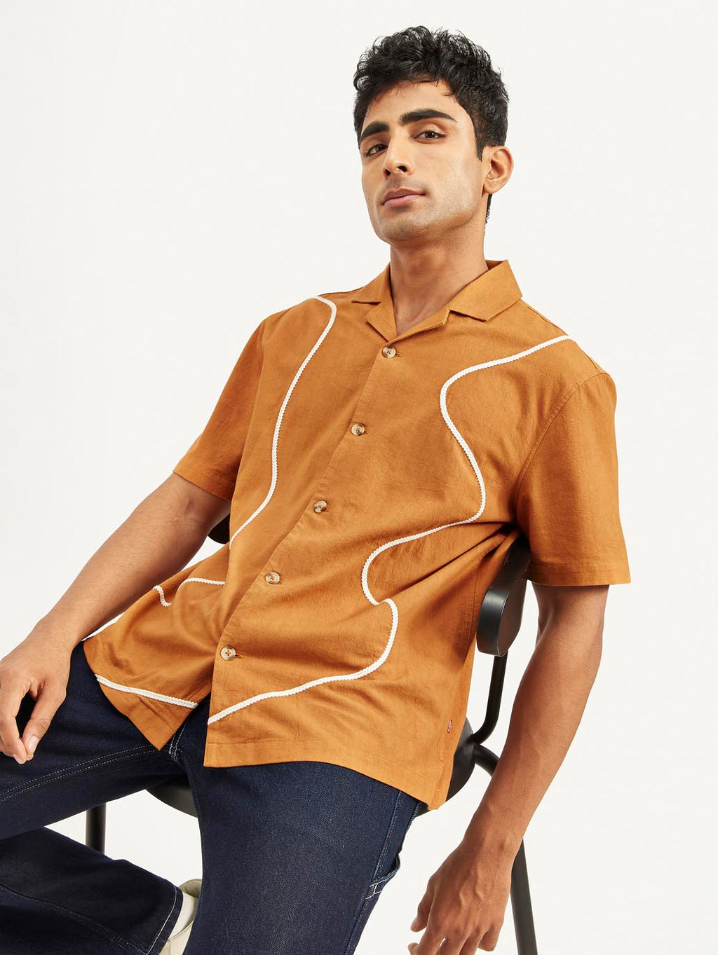 Men's Resort Collar Embroidered Relaxed Fit Shirt