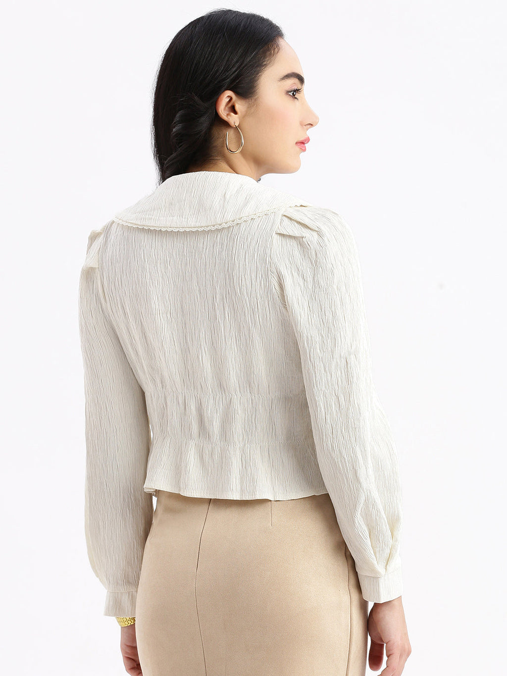 Women's Cream Horizontal Striped Knits Round Neck Acrylic Top