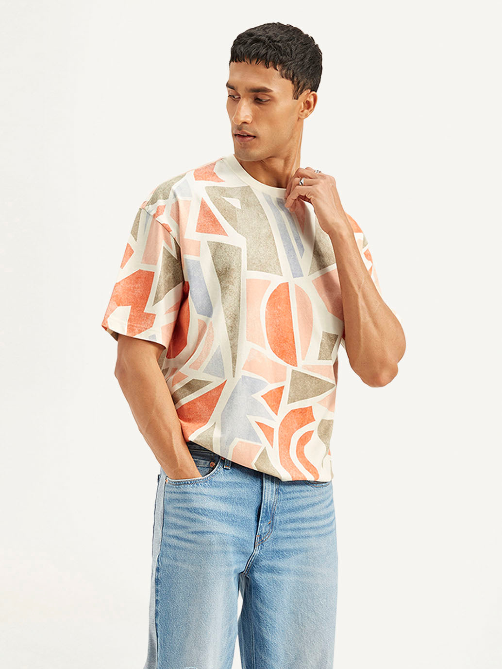 Men's Loose Fit Graphic T-shirt