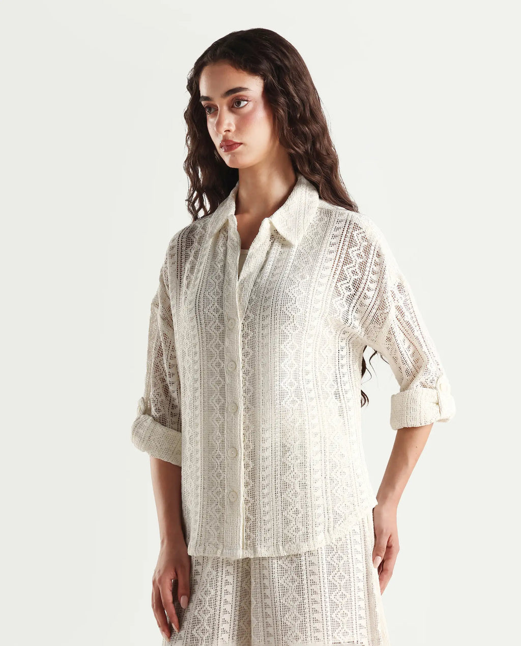 Rareism Women's Jancodam-T White Cotton Spread Collar Plain Cuffed Sleeve Relaxed Fit Shirt