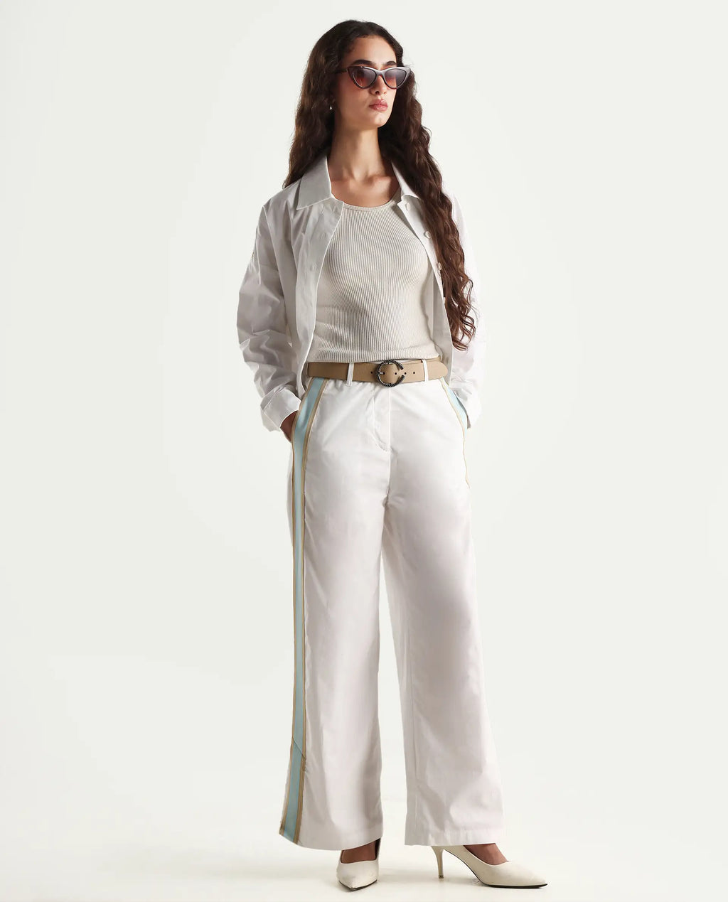 Rareism Women's Nocam B Off White Cotton Plain Ankle Length Wide Trouser