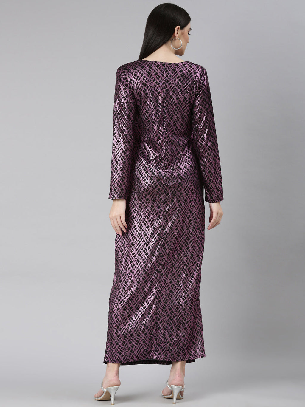 Women's Mauve Geometric Printed V-Neck Gathered Detail Fit & Flare Maxi Dress