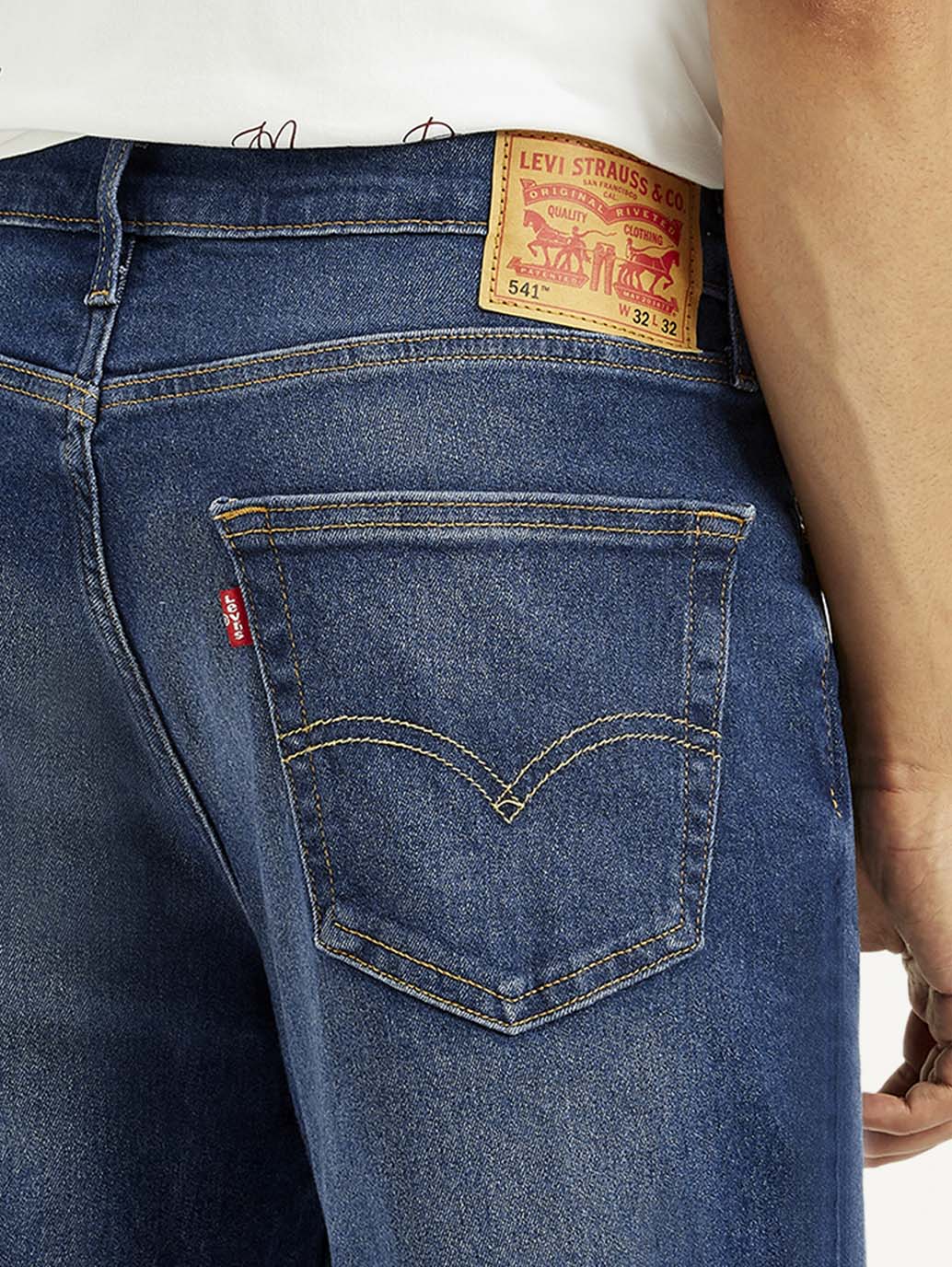 Men's 541 Blue Athletic Tapered Fit Mid Rise Jeans