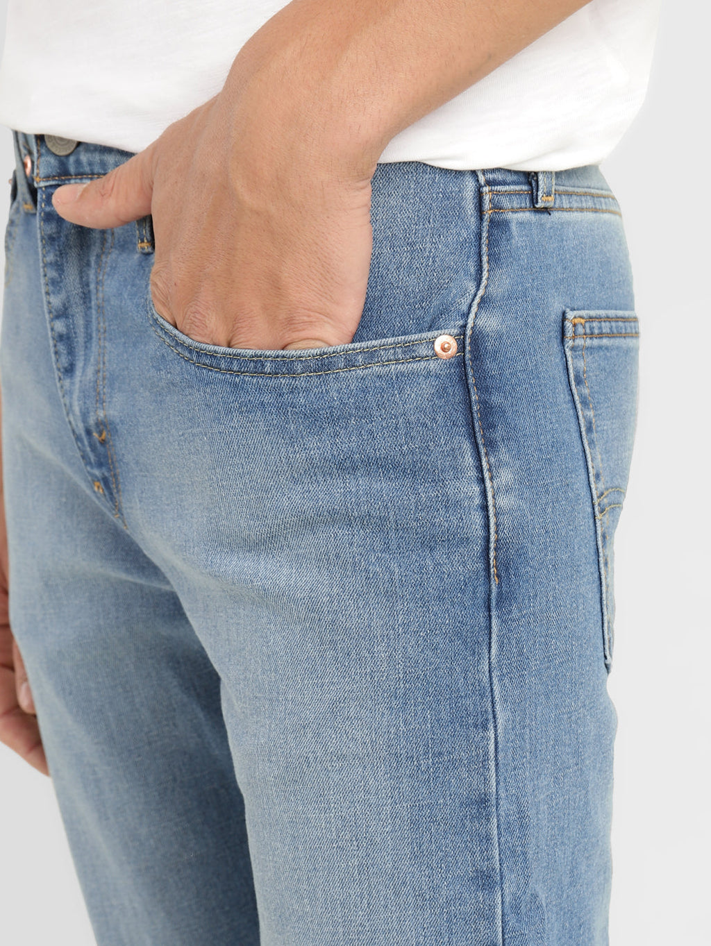 Men's 512 Blue Slim Tapered Fit Mid Rise Jeans