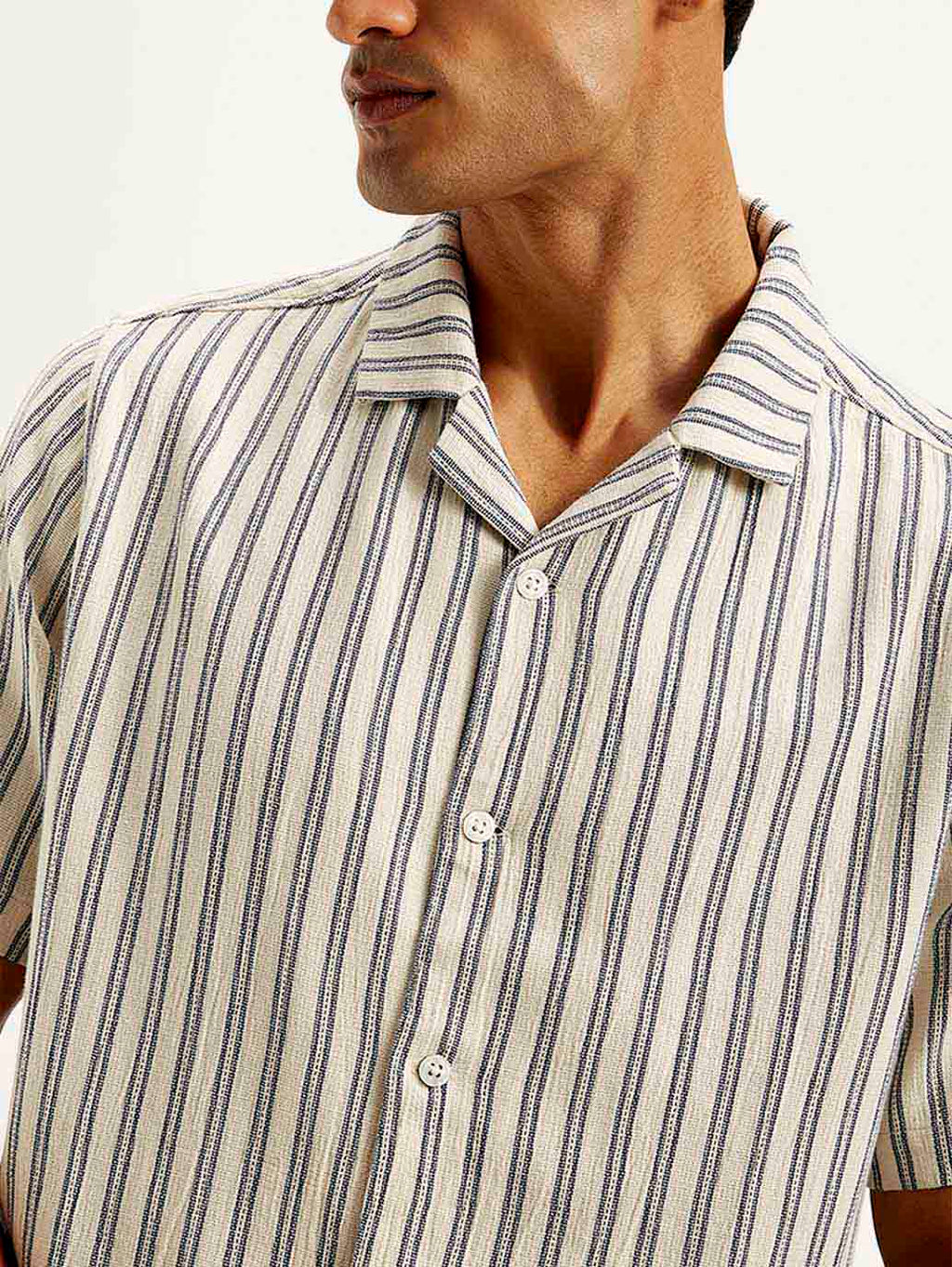Men's Resort Collar Striped Relaxed Fit Shirt